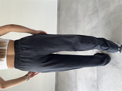 M-D Antrasit Beli Lastikli Palazzo