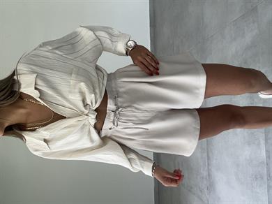 M-D Bej Beli Büzgülü Şort