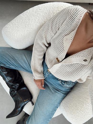 M-D Bej Gold Düğmeli Hırka