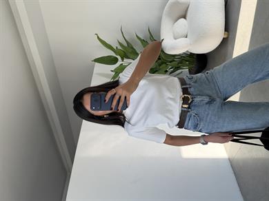 M-D Beyaz Bisiklet Yaka Tshirt