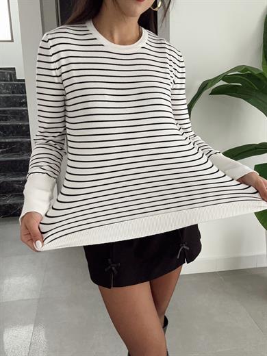 M-D Ekru-Siyah Çizgili Triko Bluz