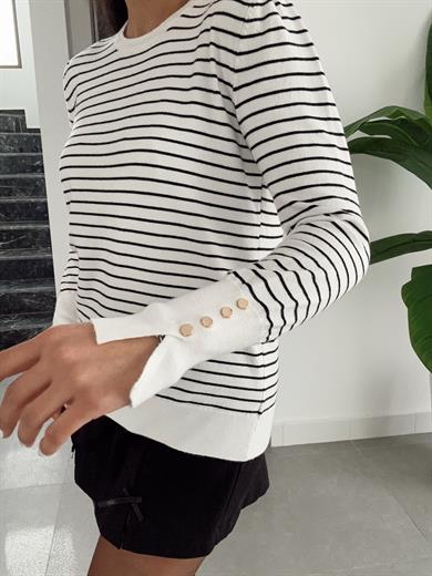 M-D Ekru-Siyah Çizgili Triko Bluz