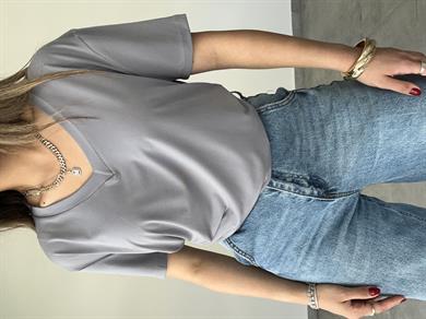 M-D Gri V Yaka Tişört