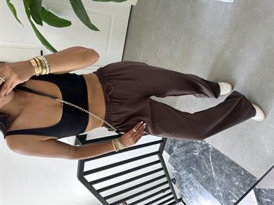 M-D Kahve Tensel İnce Kemerli Pantolon