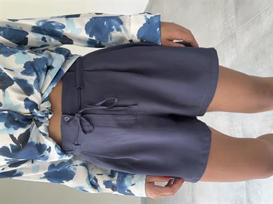 M-D Lacivert Beli Büzgülü Şort