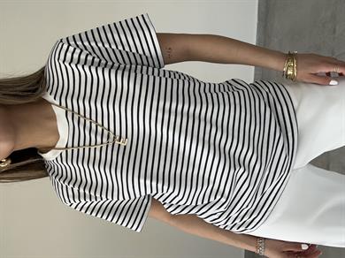 M-D Lacivert Çizgili Tişört