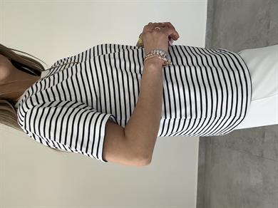 M-D Lacivert Çizgili Tişört