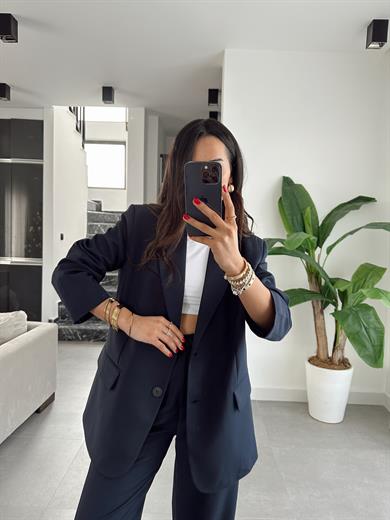 M-D Lacivert Vatkalı Blazer