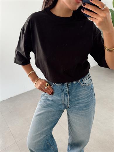 M-D Siyah Bisiklet Yaka Oversize Tshirt