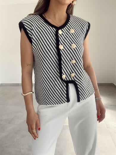 M-D Siyah Gold Düğme Yelek