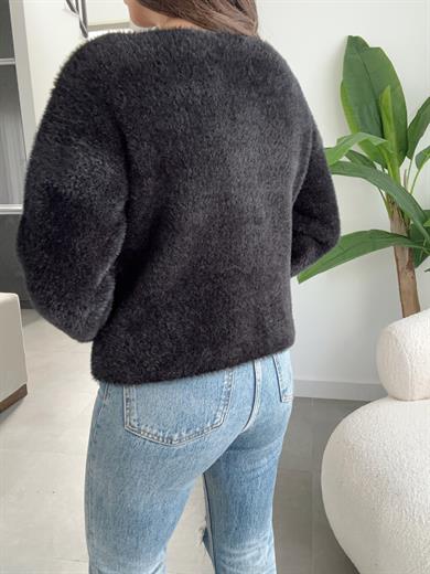 M-D Siyah Kalp Düğme Yumoş Hırka