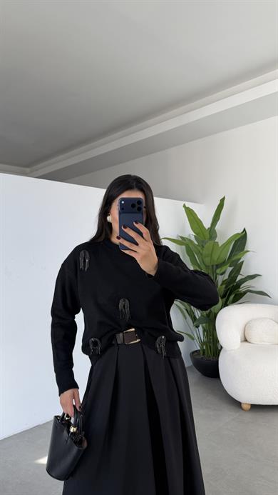 M-D Siyah Tasarım Kazak