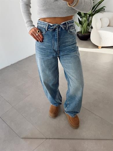 Mavi Bel Detaylı Wideleg Jean