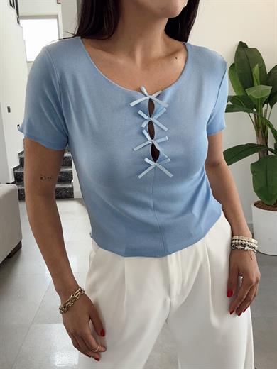 Mavi Fiyonk Detaylı Bluz