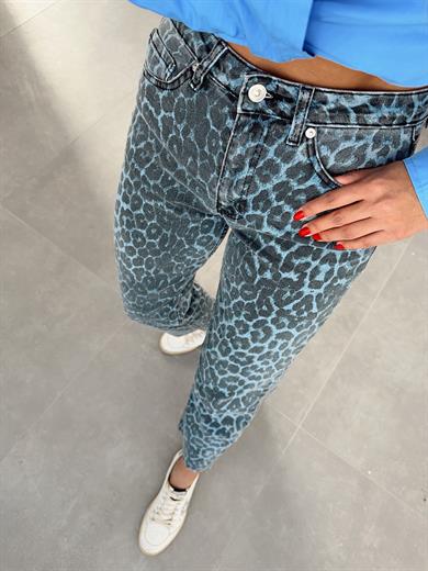 Mavi Leopar Boyfit Kesik Paça Pantolon