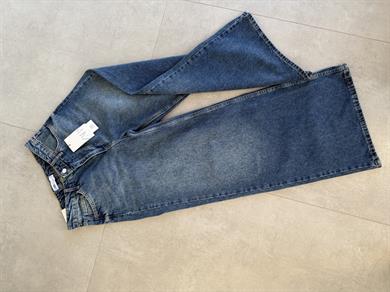 Mavi Wideleg Jean