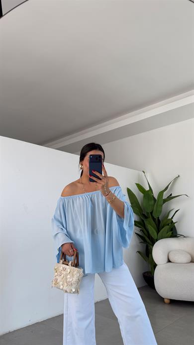 Mavi Yakası Lastikli Bluz