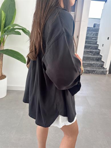 Melina Siyah Oversize Gömlek
