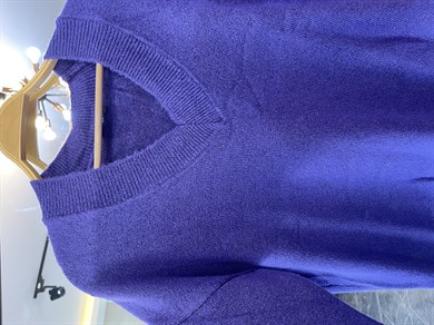 Mor V Yaka Salaş Triko Kazak