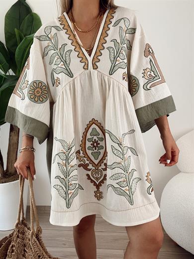 Nakışlı Ekru Keten Elbise