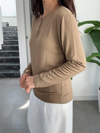 Olive Önden Düğmeli Likralı Bluz