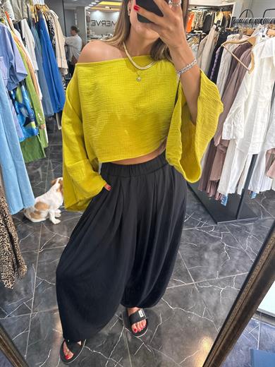Olive Yarasa Kol Müslin Crop Bluz