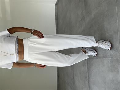 Özel Üretim Bombeli Beyaz Pantolon