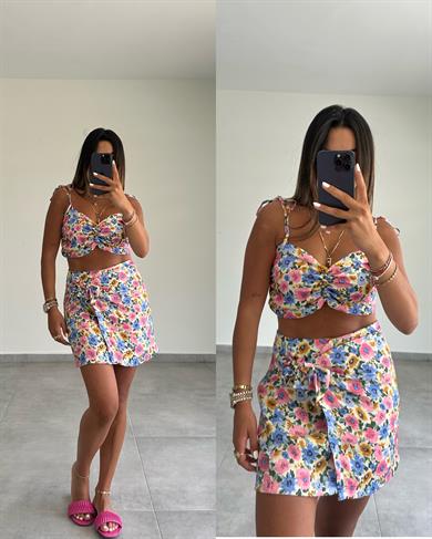 Pembe Çiçekli Askılı Crop Bluz