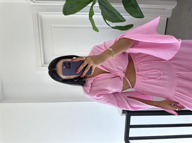 Pembe Gömleği Bağlamalı Etekli Takım