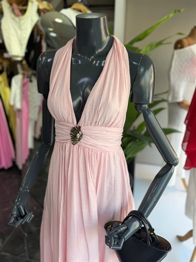 Pembe Tokalı Elbise