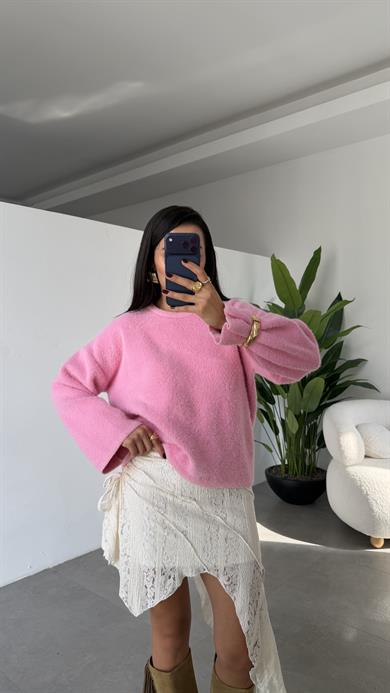 Pembe Yumoş Bol Kol Kazak