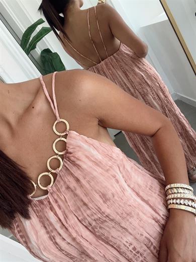 Pudra Yakası Aksesuarlı Elbise