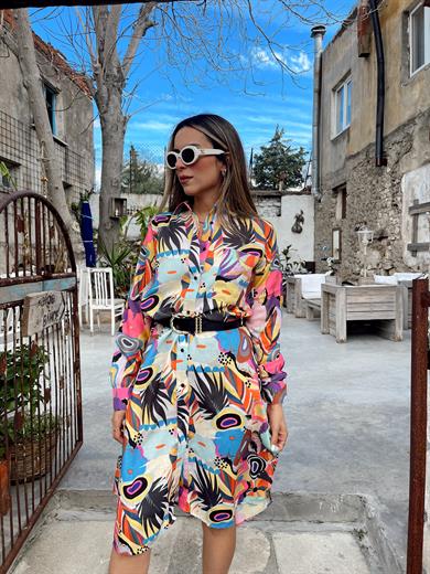 Renkli Desen Önden Düğmeli Elbise