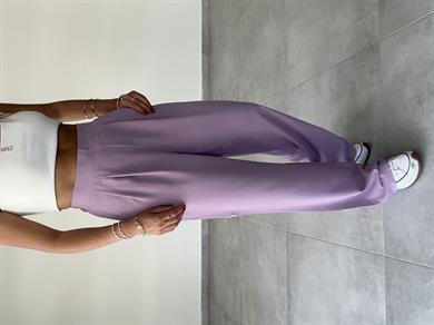 Rivero Lila Pileli Palazzo