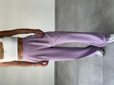 Rivero Lila Pileli Palazzo