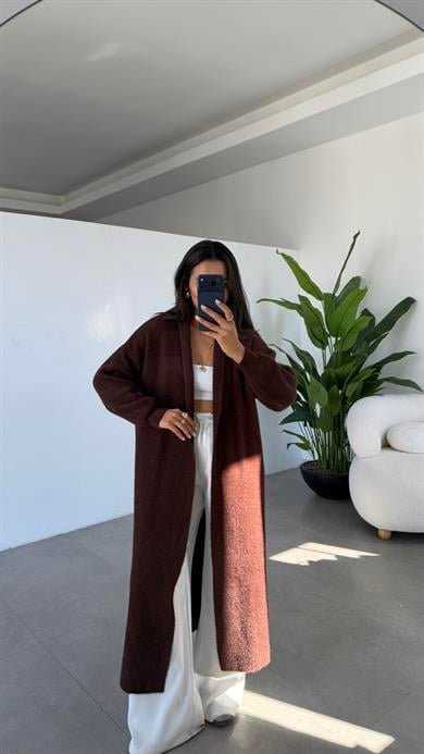 Sakallı Kahve Uzun Triko Hırka