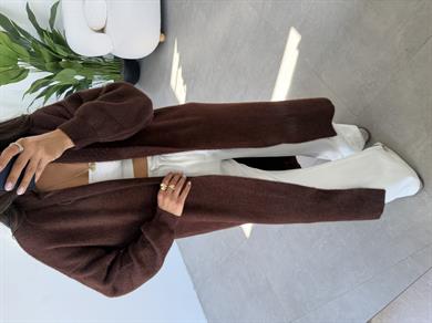 Sakallı Kahve Uzun Triko Hırka