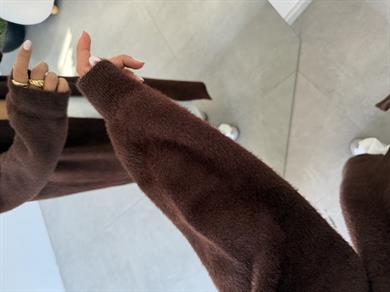 Sakallı Kahve Uzun Triko Hırka