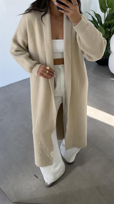 Sakallı Taş Uzun Triko Hırka