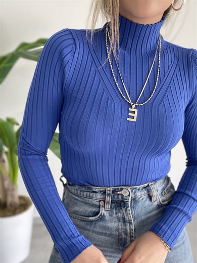 Saks Dik Yaka Geniş Fitilli Triko Kazak