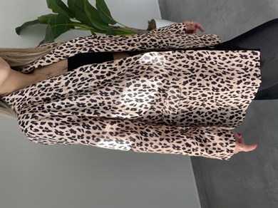 Şal Yaka Leopar Ceket