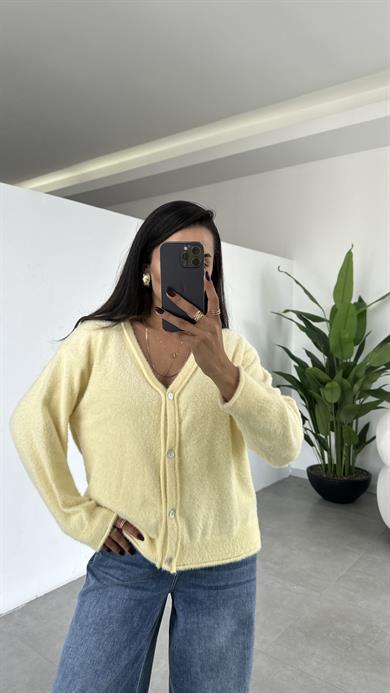 Sarı 4 Düğmeli Hırka