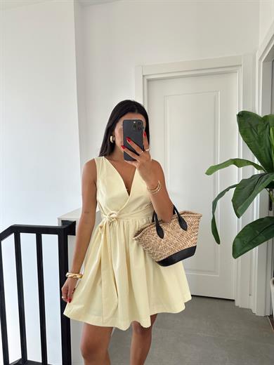 Sarı Kruvaze Yaka Elbise