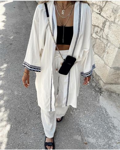 Şerit Aksesuar Detaylı Beyaz Kimono