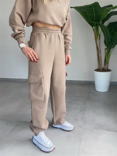 Sırt Detaylı Camel  Takım