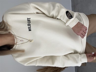Sırtı Kaplan Detaylı Bej Sweatshirt