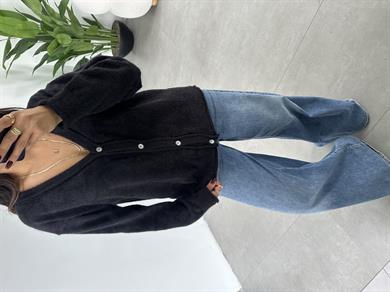 Siyah 4 Düğmeli Hırka