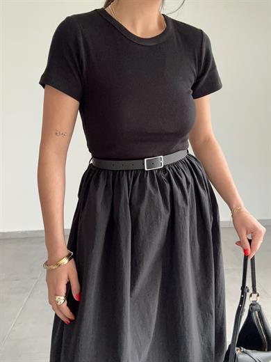 Siyah Belden Kemerli Elbise