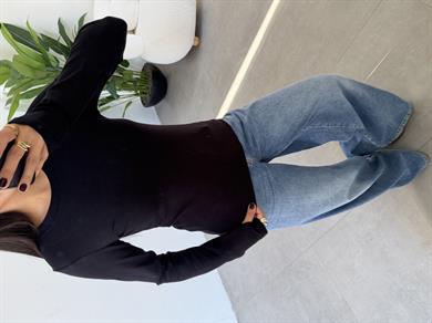 Siyah Beliza Parmak Geçme Bisiklet Yaka Bluz