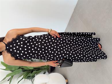 Siyah-Beyaz Dantel Detaylı Puantiye Desenli Elbise